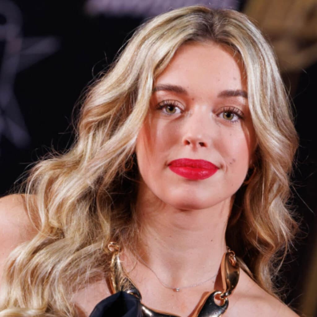 Emma (Star Academy) : lourdement blessée, la chanteuse s'absente de la tournée