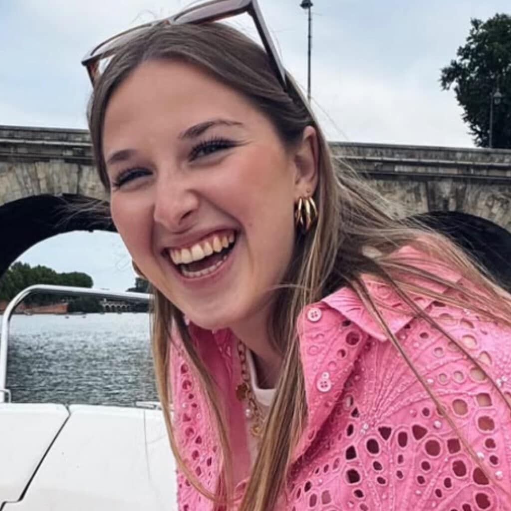 Héléna Bailly : à quelques jours du début de sa tournée solo, elle se confie sur ses peurs