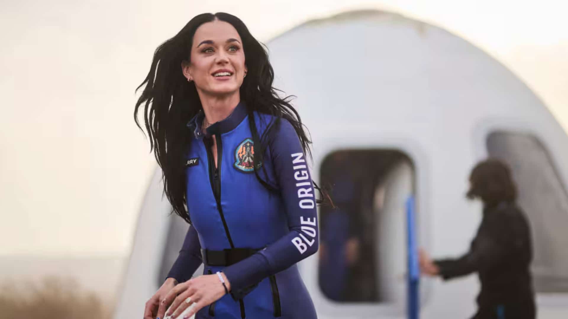 Katy Perry dans l'espace : les images de son aller-retour à plus de 150 000 dollars