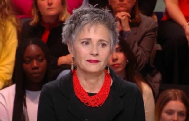 Anouk Grinberg : abusée durant son enfance, son témoignage poignant