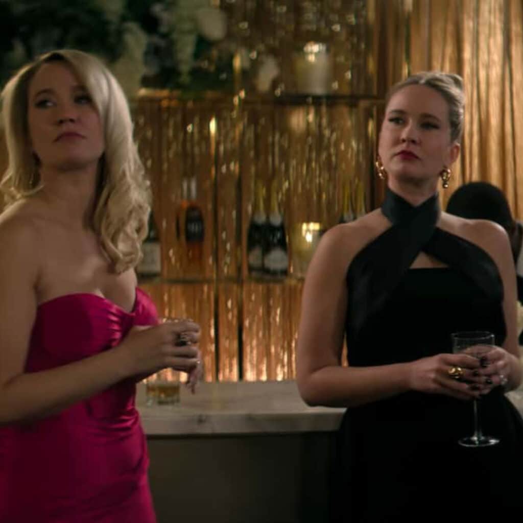 YOU saison 5 : Maddie et Reagan, les sœurs de Kate sont-elles vraiment jouées par des jumelles ?