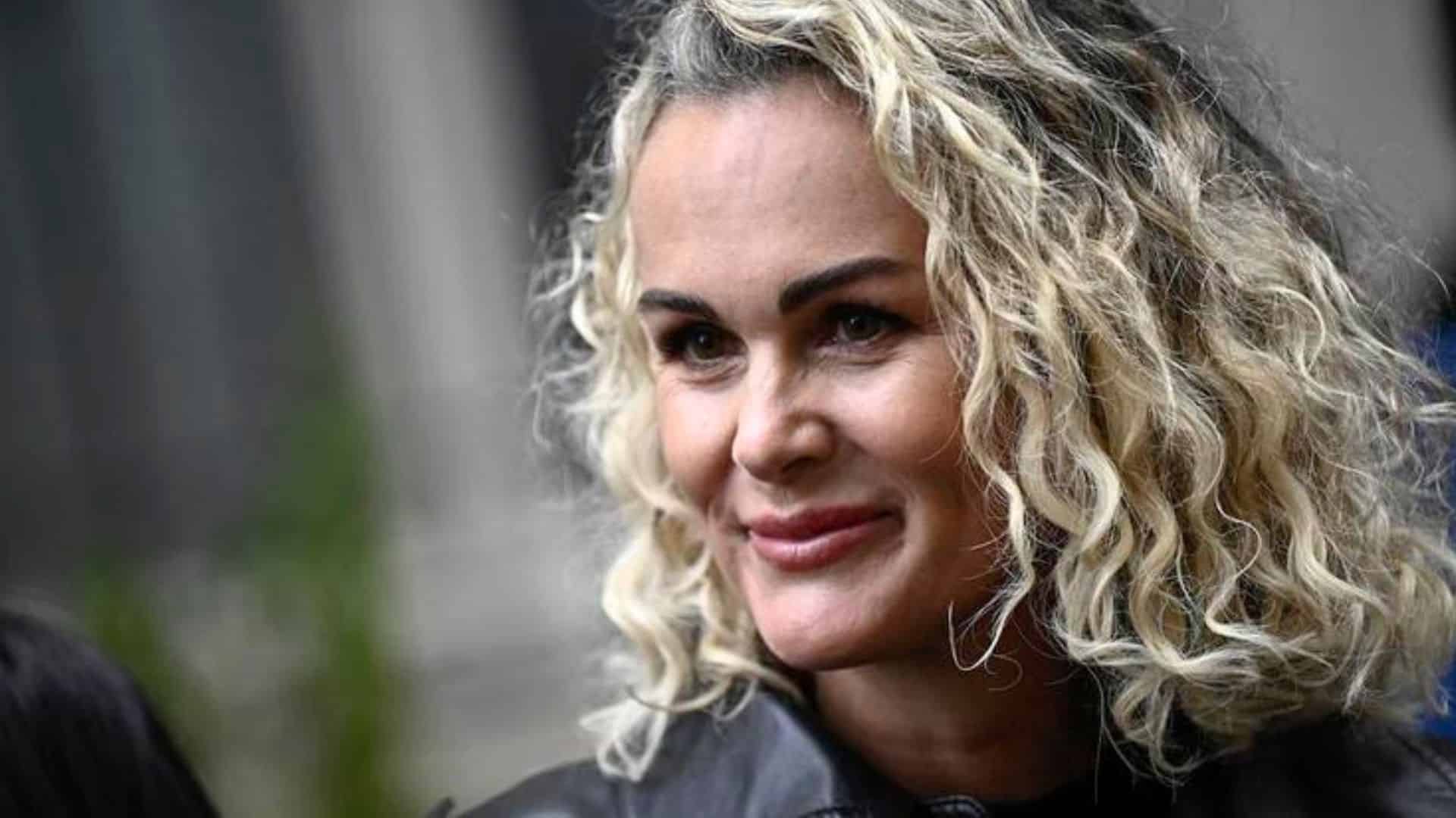 Laeticia Hallyday : à 50 ans, la veuve de Johnny a enfin retrouvé l’amour et elle le montre