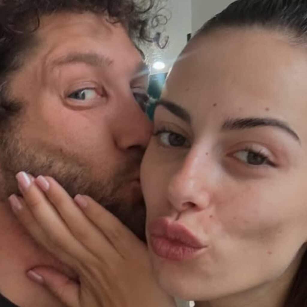 Giuseppa Ciurleo : Paga lui offre un cadeau luxueux pour son anniversaire, les internautes leur tombent dessus