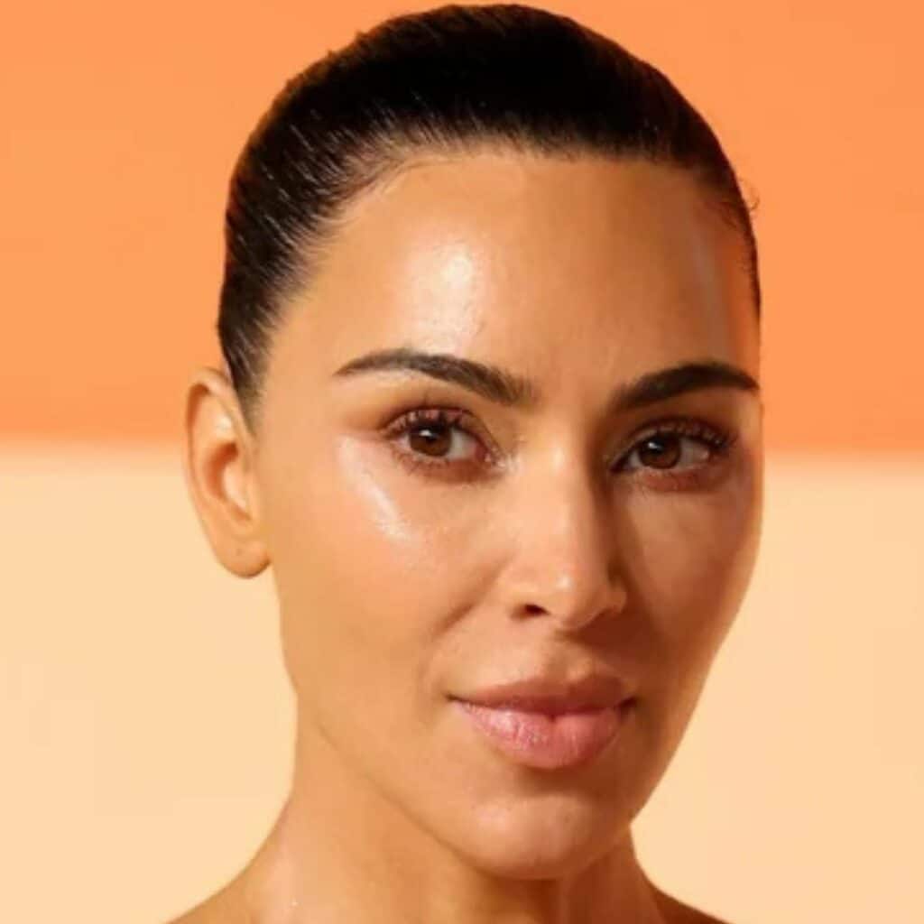 Kim Kardashian : la star est "prête à affronter" ses agresseurs de la capitale