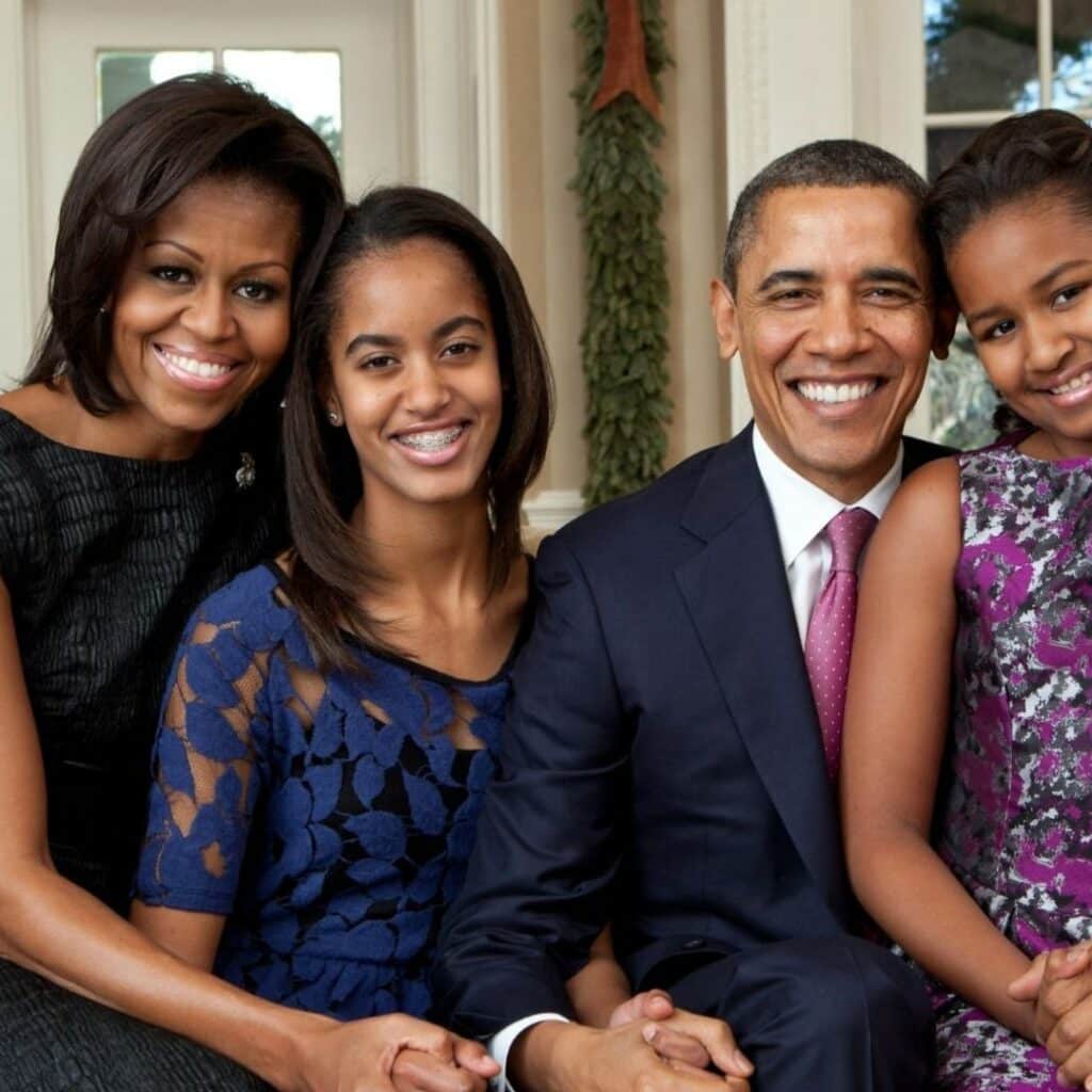 Barack et Michelle Obama : leurs filles Malia et Sasha apparaissent méconnaissables
