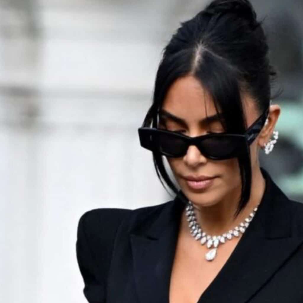 Procès du braquage de Kim Kardashian : les "papys braqueurs" condamnés à des peines "assez peu sévères", elle réagit