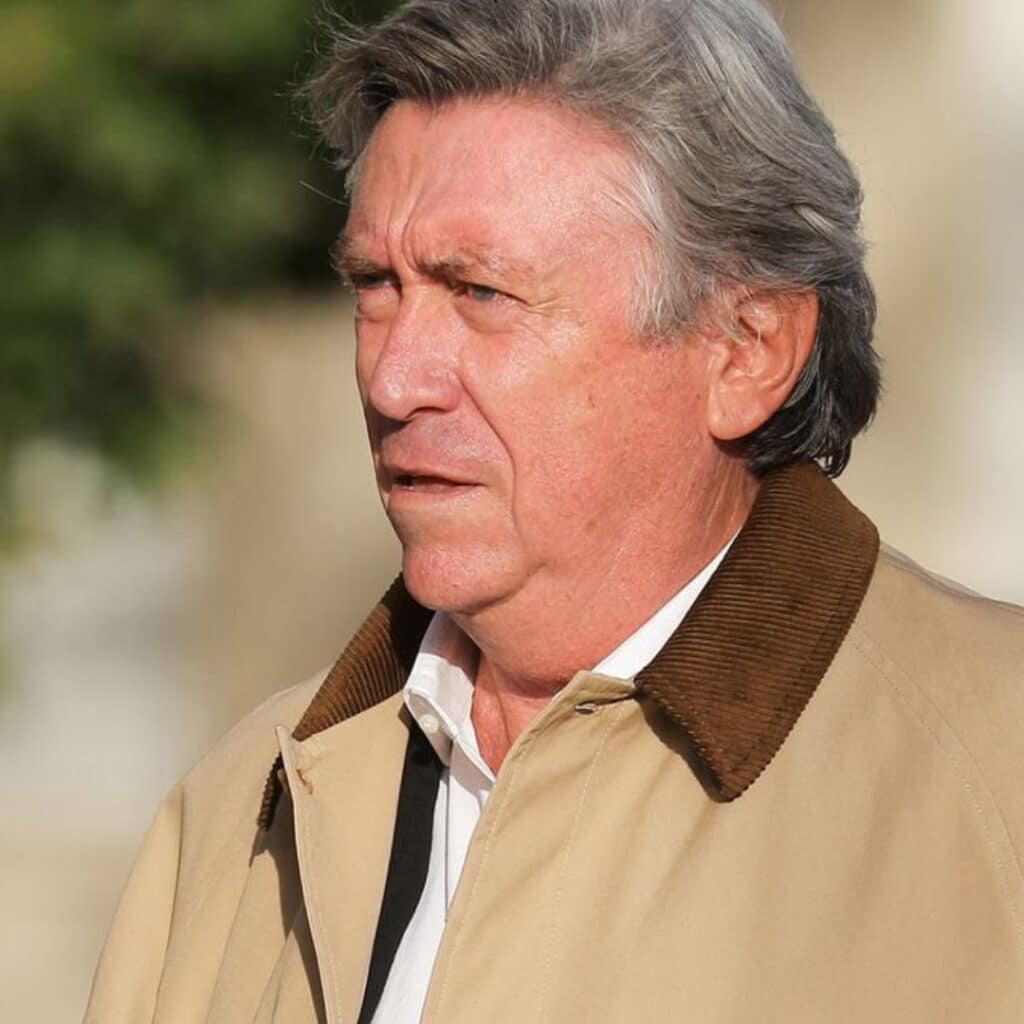 Jacques Legros : après avoir rendu l’antenne, le journaliste se prête à bien d’autres activités