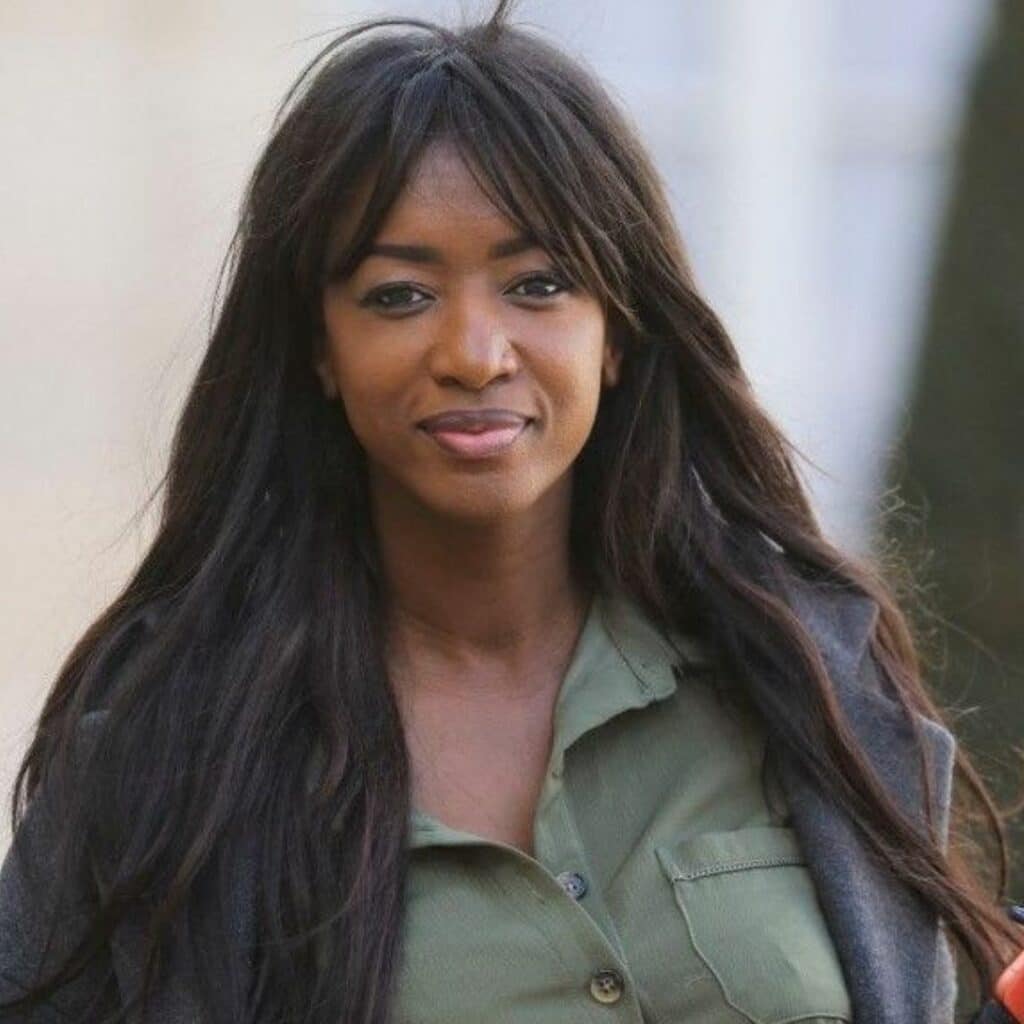 Hapsatou Sy : l’animatrice en état de choc après avoir été agressée devant ses enfants