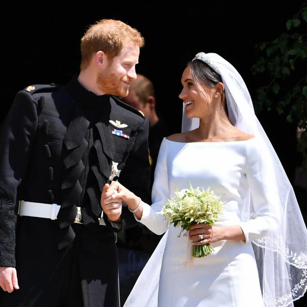 Mariage de Meghan et Harry : un incident avec le personnel aurait valu à Meghan un rappel à l'ordre de la reine Elizabeth II