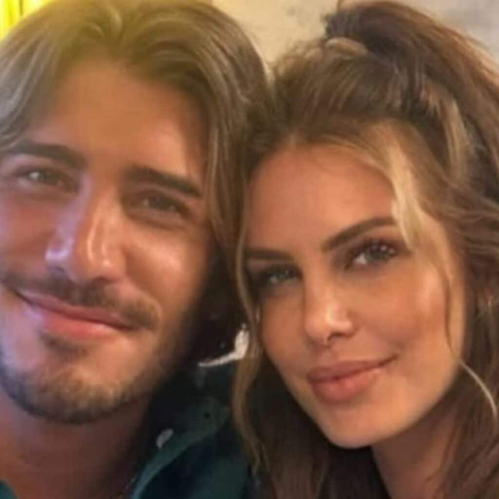 Adixia : elle annonce publiquement avoir trompé Nicolo