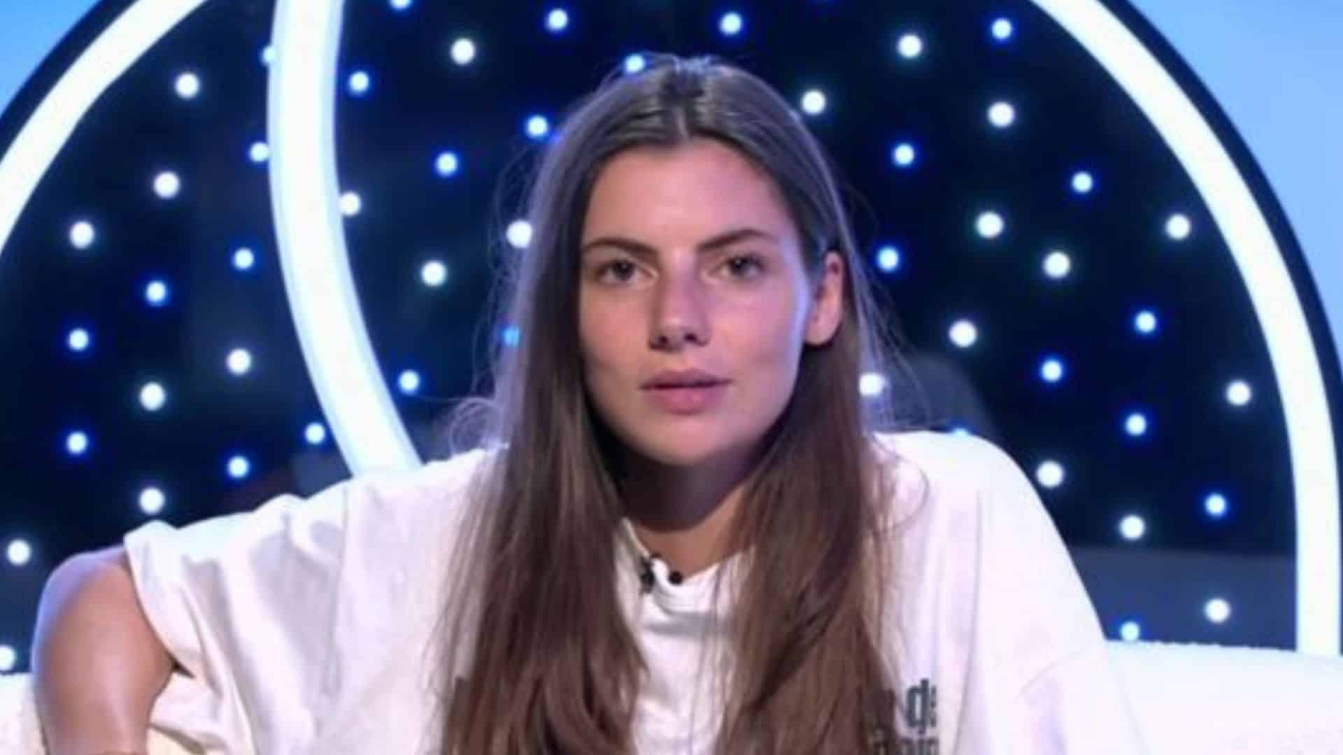 Pimprenelle (Secret Story 2025) : moquée à cause de son prénom, son père règle ses comptes en public