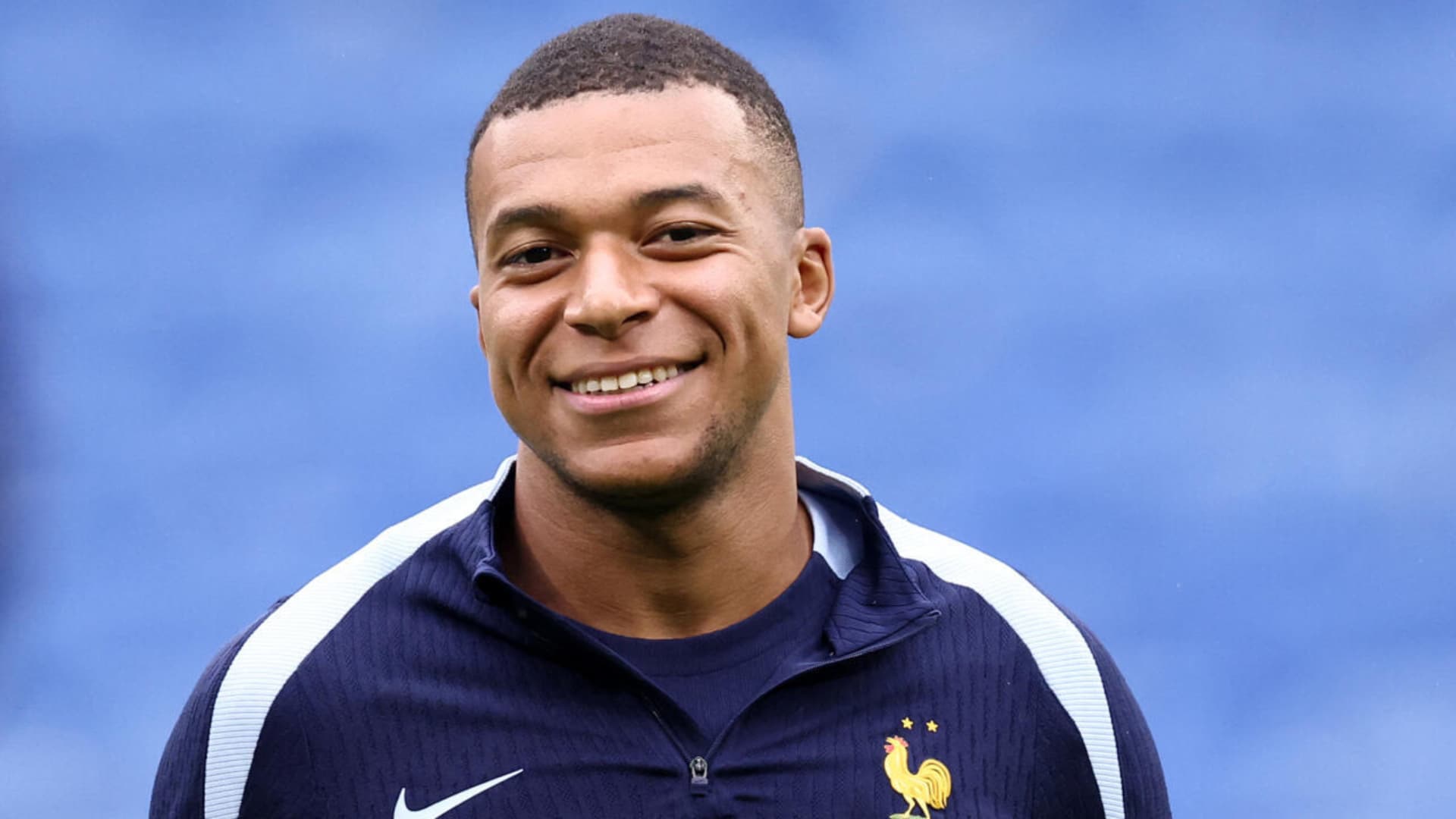 Kylian MBappé : 1 an après son départ du PSG, ressent-il une pointe d'amertume d'être parti trop tôt ?