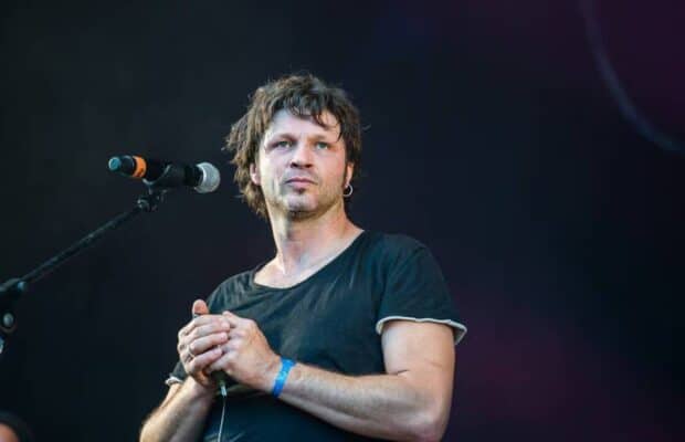 Bertrand Cantat : on en sait plus sur sa nouvelle chérie, qui aurait fréquenté le même lycée que son fils