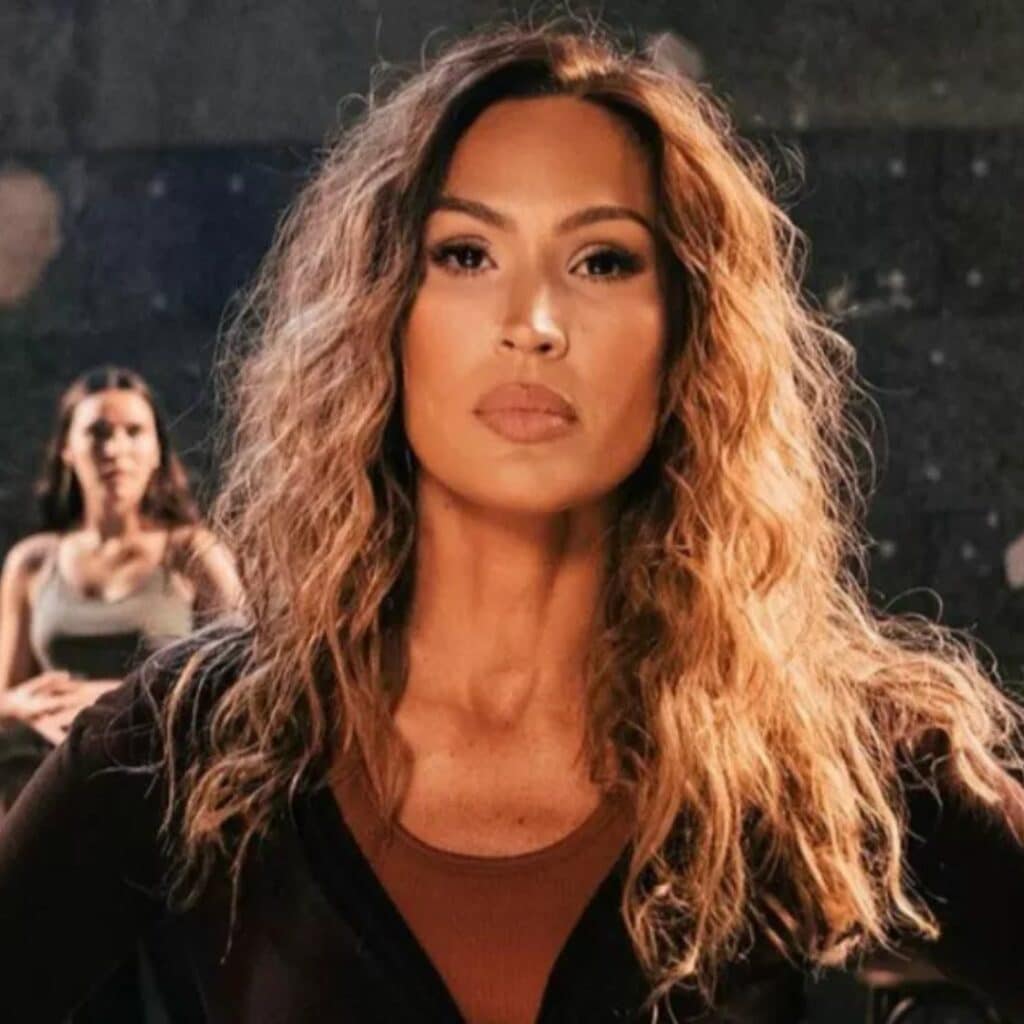 Vitaa : maman absente, elle s'exprime sur les conséquences