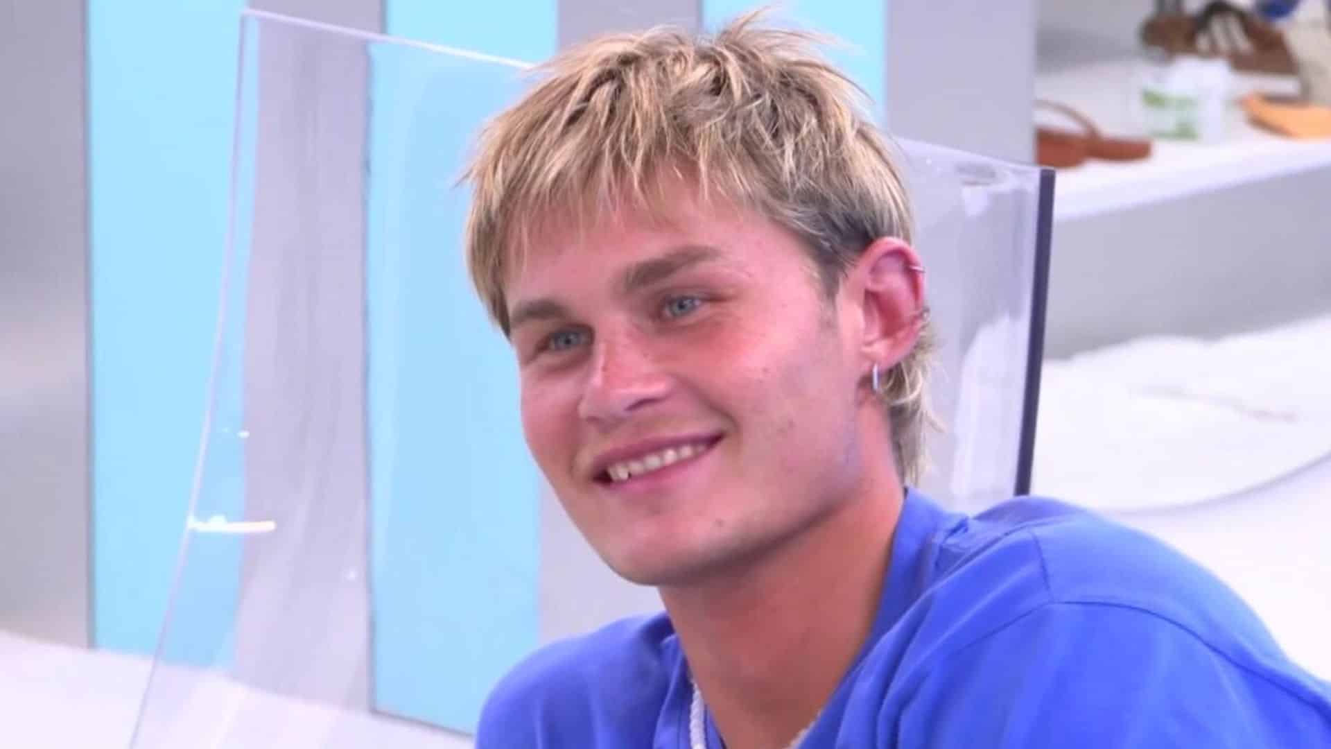 Adrien (Secret Story) : après son élimination, il décide de quitter le monde de la télé-réalité