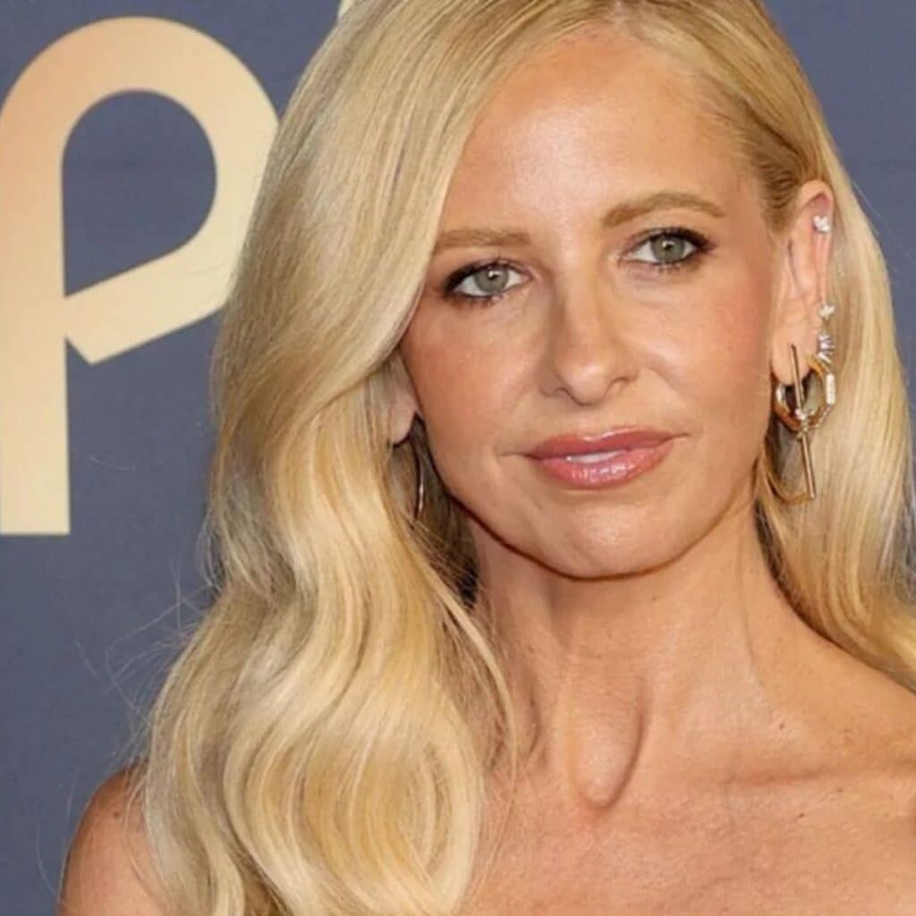 Buffy contre les vampires : Sarah Michelle Gelar fait découvrir aux fans un premier aperçu du tournage