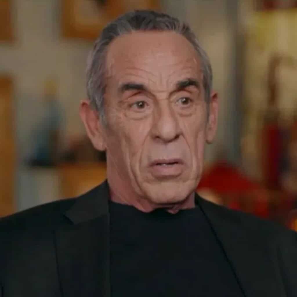 Décès de Thierry Ardisson : la réaction de l'homme en noir à l'annonce du temps qui lui reste à vivre par le médecin