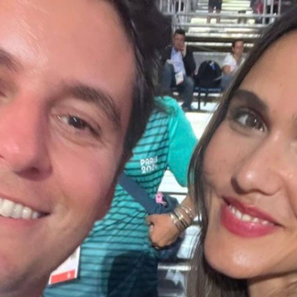 Gabriel Attal : il retrouve son ancienne amoureuse Joyce Jonathan le temps d’une chanson