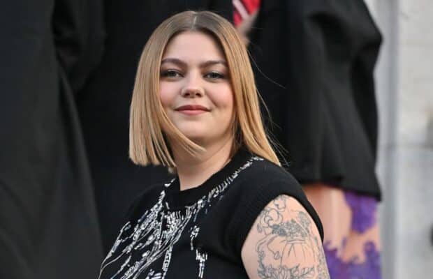 Louane en bikini : ses fans soulignent la beauté de son tatouage au creux de sa poitrine