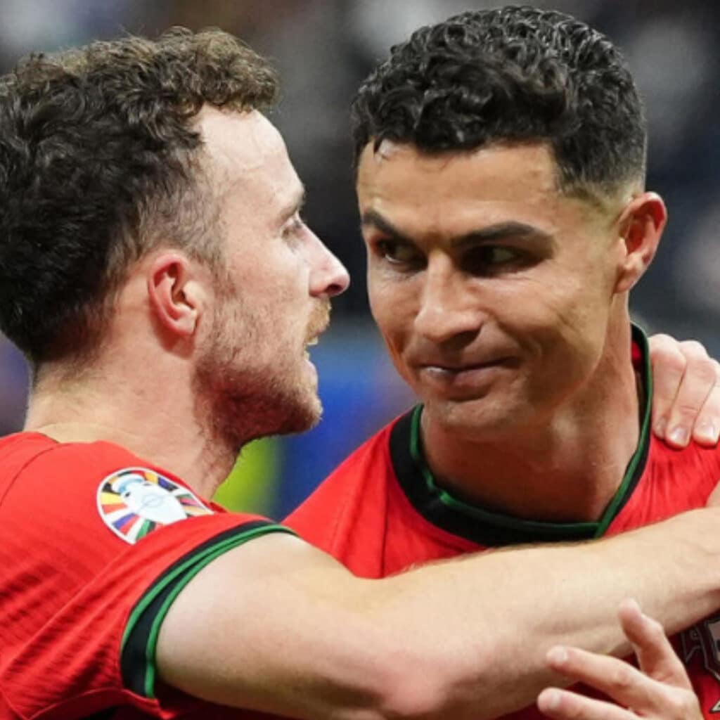 Décès de Diogo Jota : pourquoi Cristiano Ronaldo n’était pas présent aux funérailles de son ancien coéquipier ?