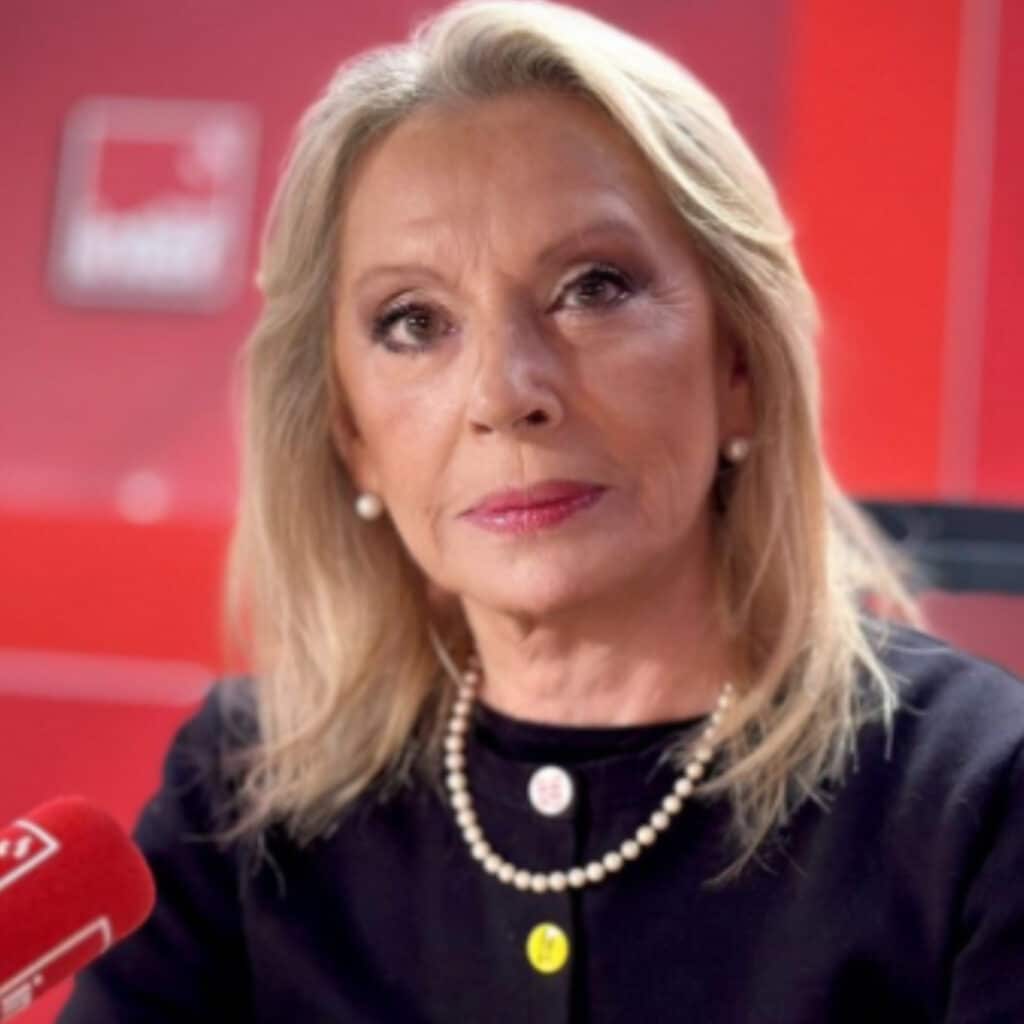 Véronique Sanson : elle se confie sur son addiction à 75 ans