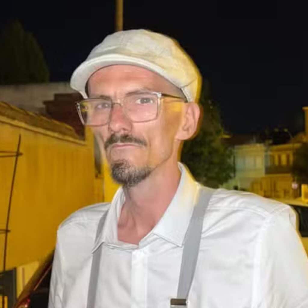Décès de Jean Pormanove : la demande de sa maman durant les obsèques du streamer