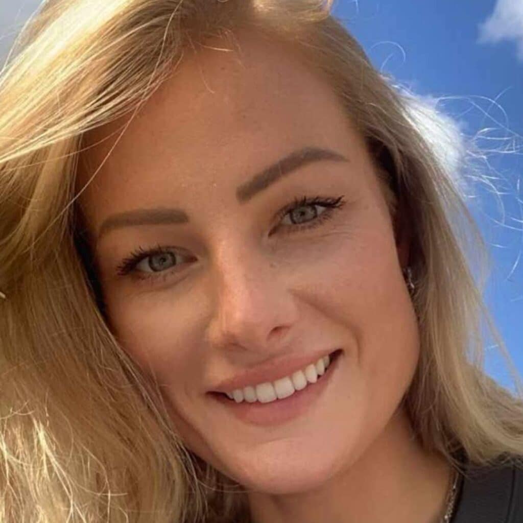 Royaume-Uni : elle oublie volontairement d'ouvrir son parachute et décède dans une chute de 4 600 mètres