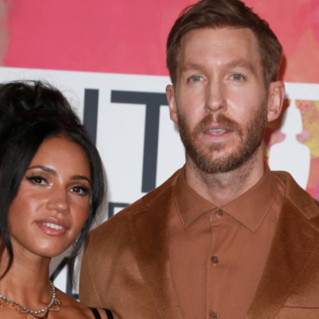 Calvin Harris : papa pour la première fois, il annonce la naissance de son fils avec une photo du placenta de sa femme