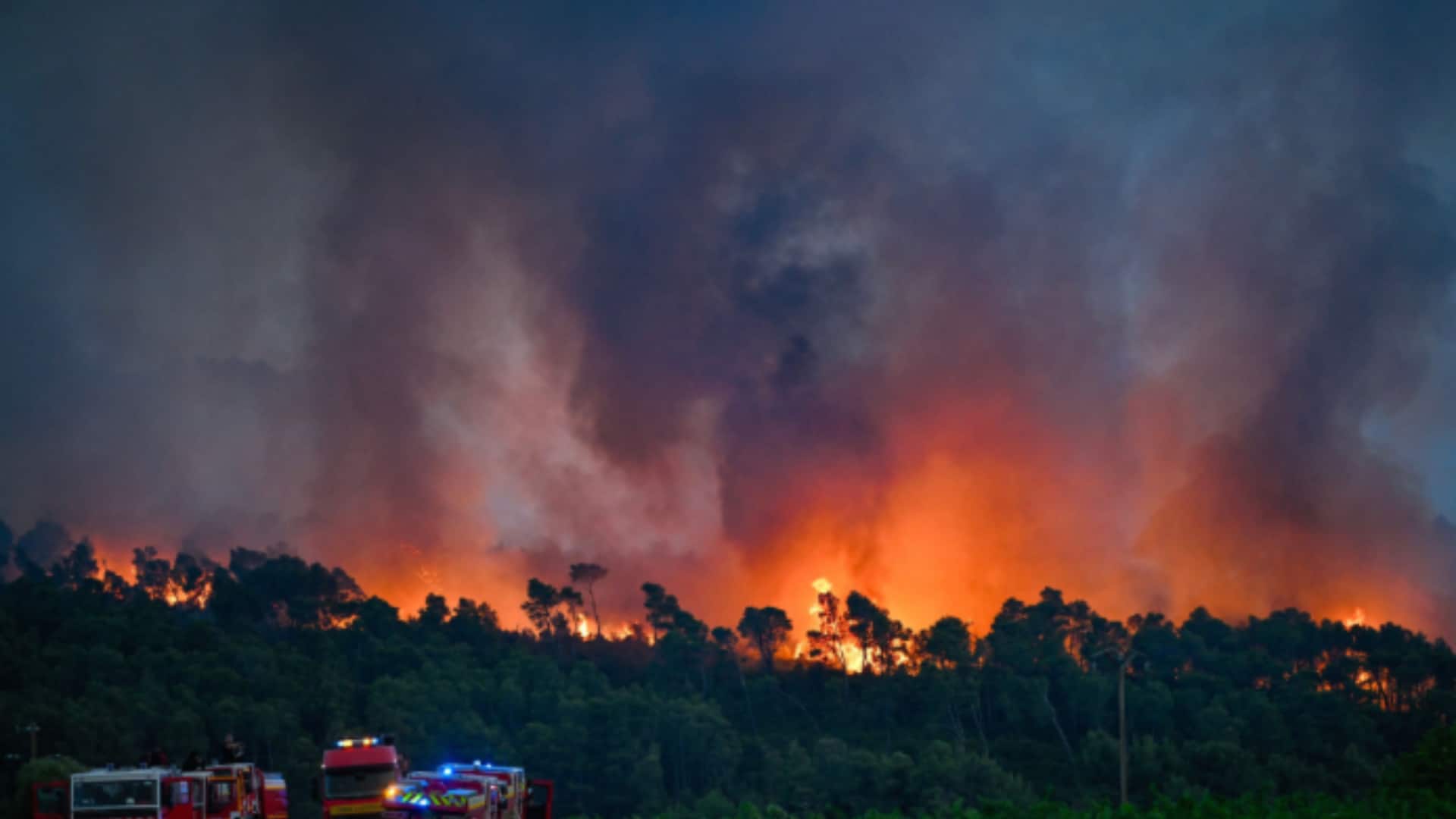 Incendie dans l'Aude : le maire d'un village a vu le feu démarrer, il raconte