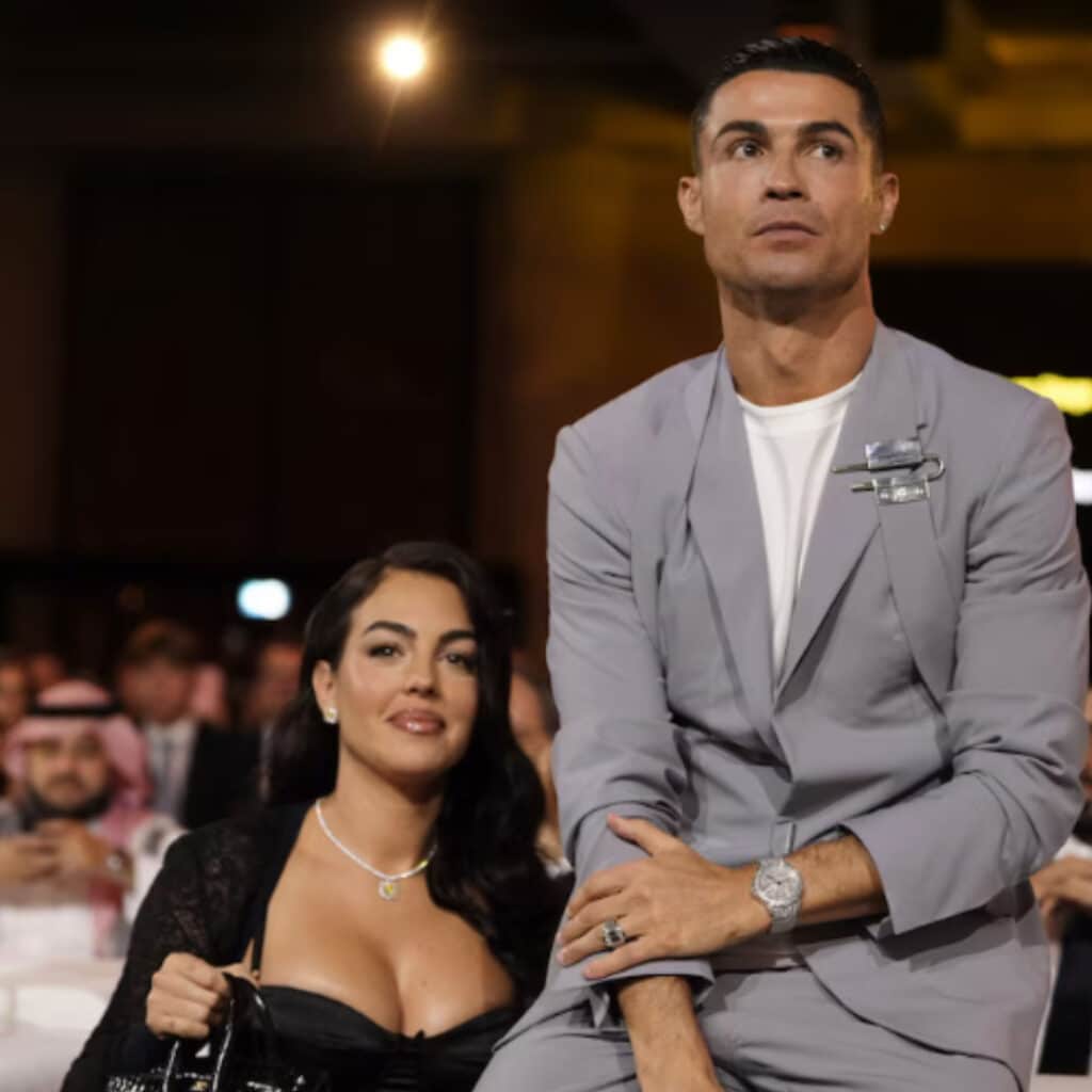 Cristiano Ronaldo et Georgina Rodriguez : le couple officialise ses fiançailles après huit ans d'amour