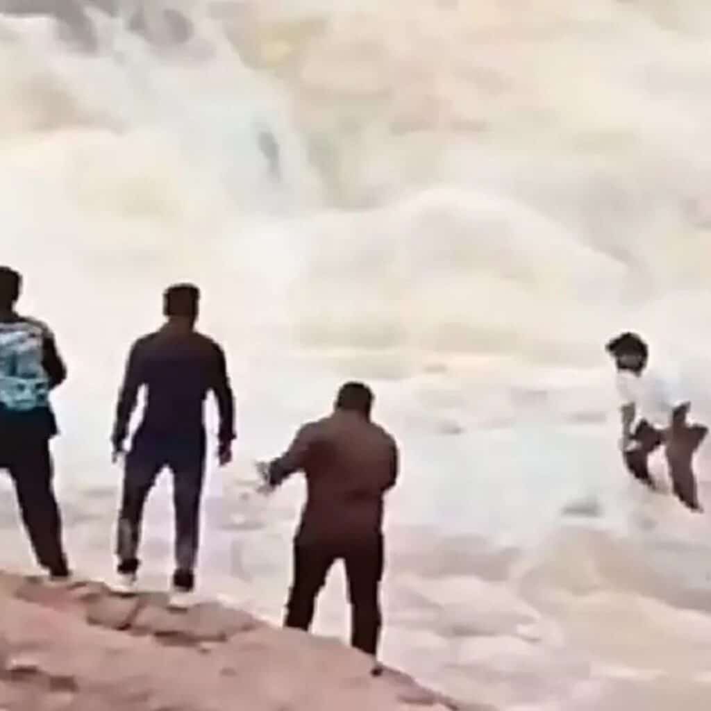 Un YouTubeur filme son décès en direct devant des centaines d'abonnés