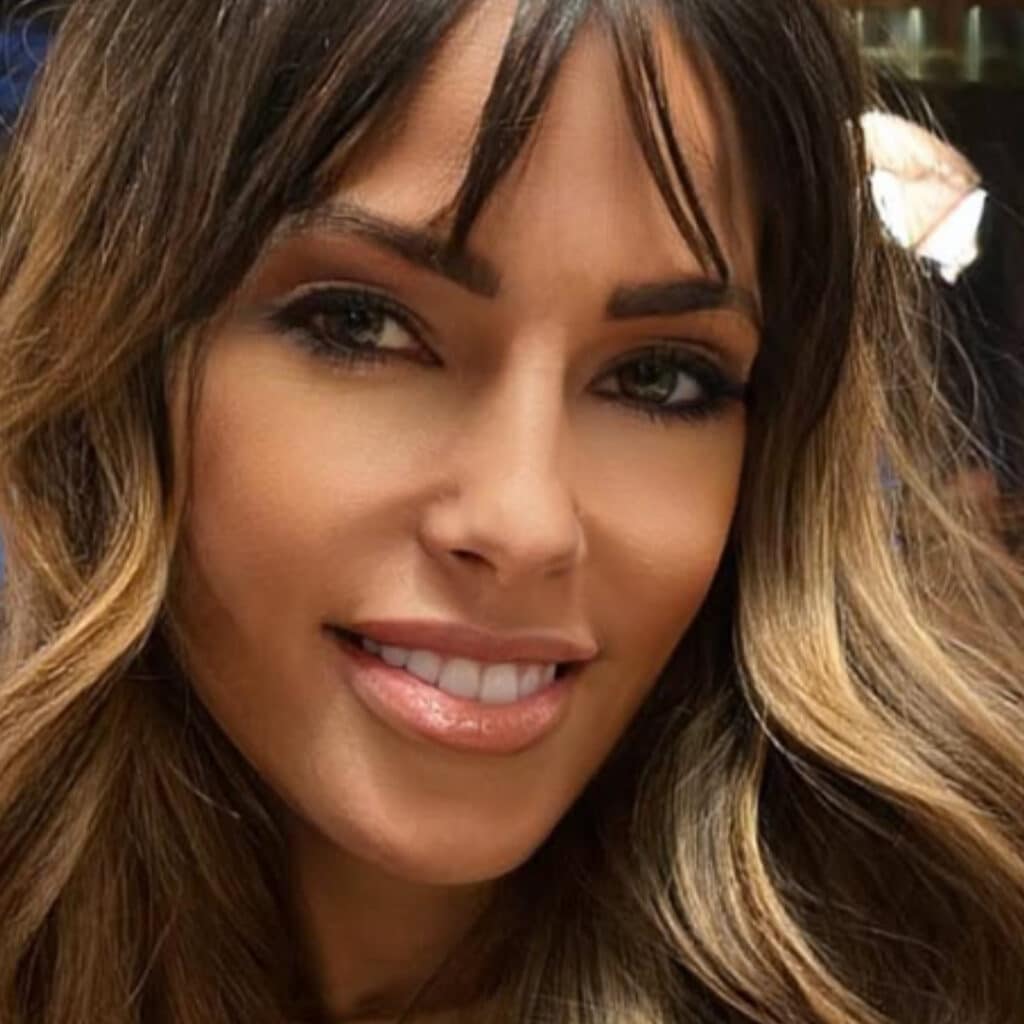 Vanessa Lawrens : elle poste une nouvelle vidéo inquiétante, les internautes tirent la sonnette d'alarme