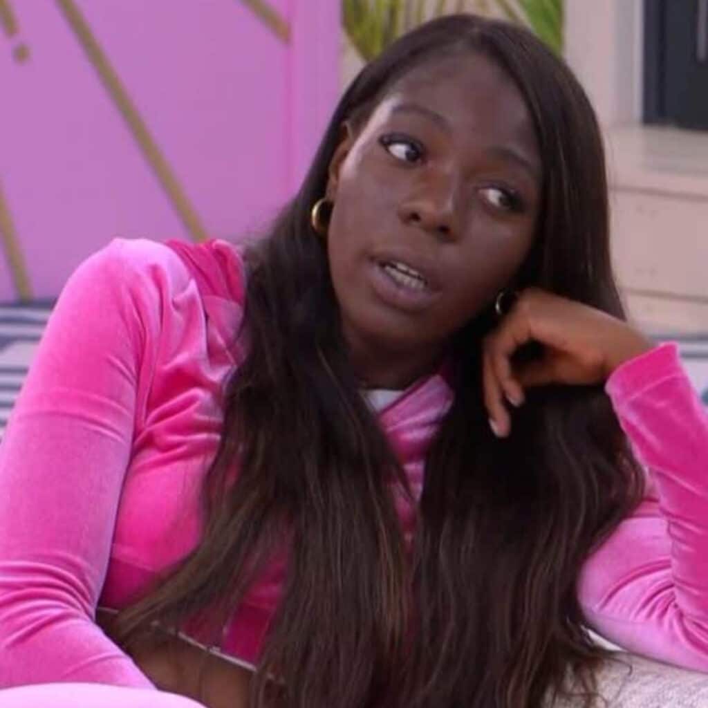 Romy (Secret Story) : bientôt dans La Villa des Cœurs Brisés ?