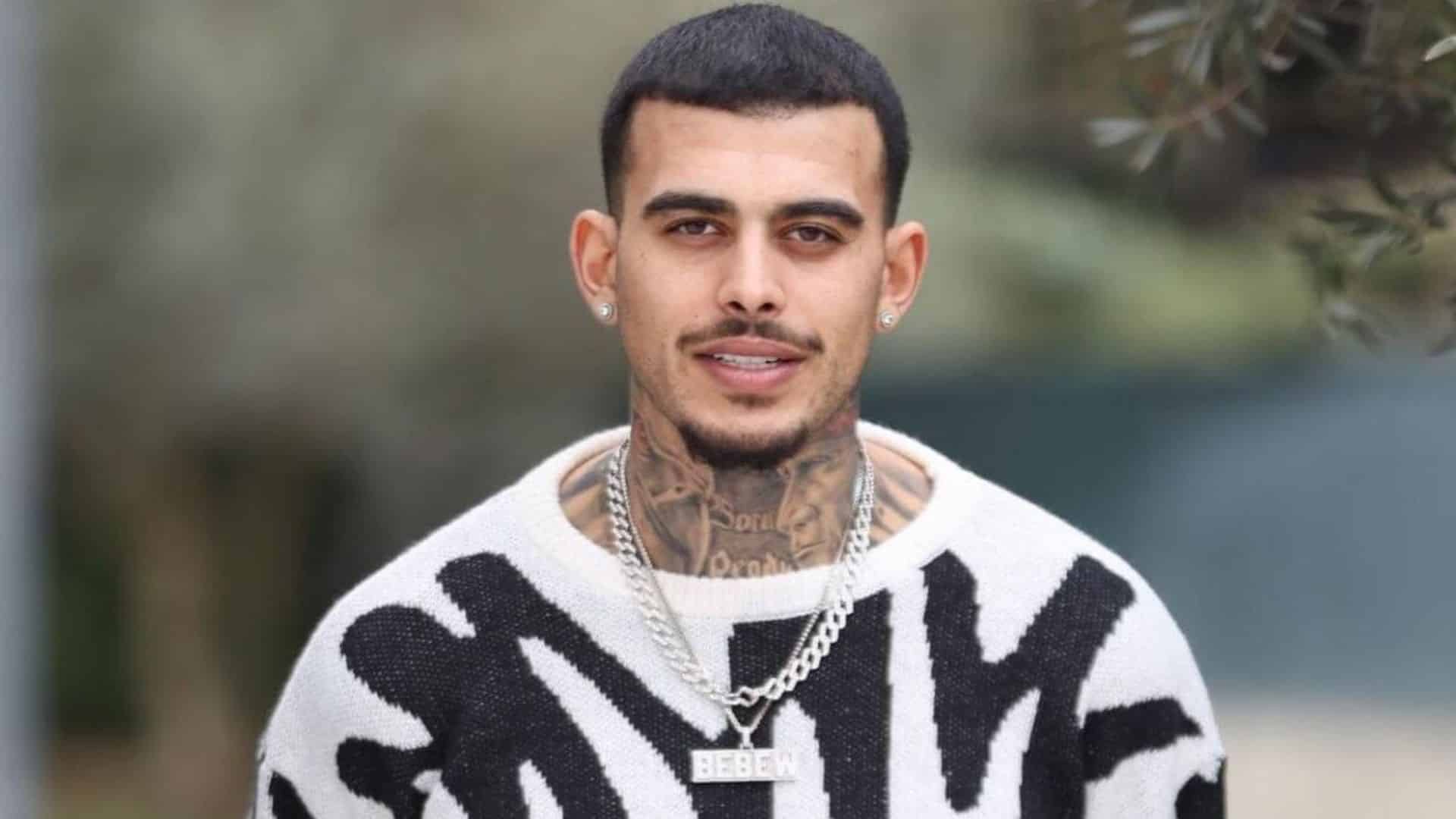 Greg Yega : une vidéo du candidat qui se prend pour Chris Brown devient virale