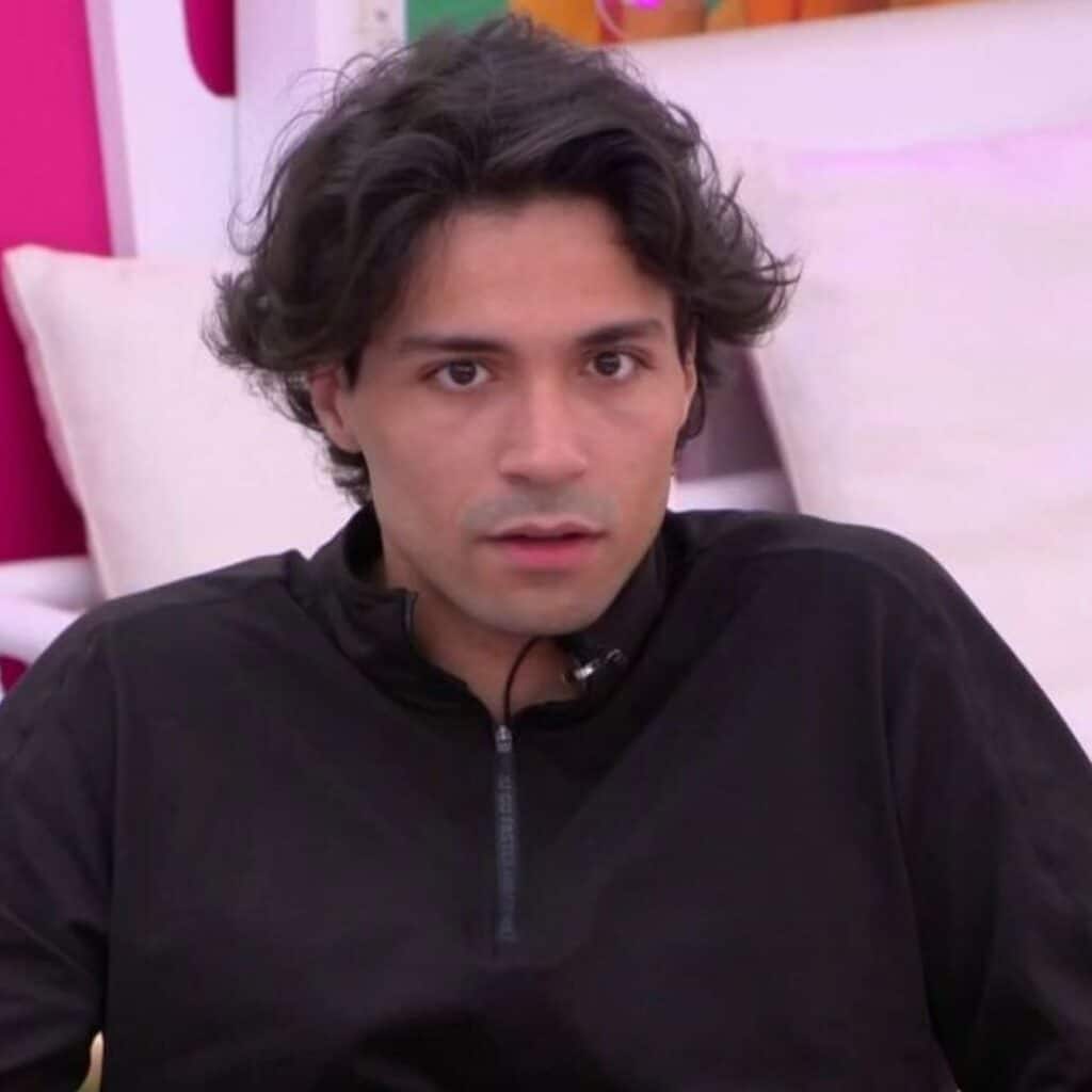 Mayer (Secret Story) : aussitôt marié, le candidat divorce et les internautes sont hilares