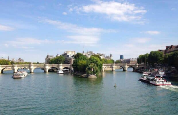 Corps retrouvés dans la Seine : le suspect interpellé et mis en examen "se faisant passer pour un Algérien"