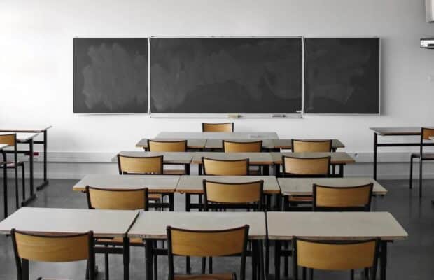 Cantal : un directrice d'école s'ôte la vie le jour de la rentrée après des insultes homophobes