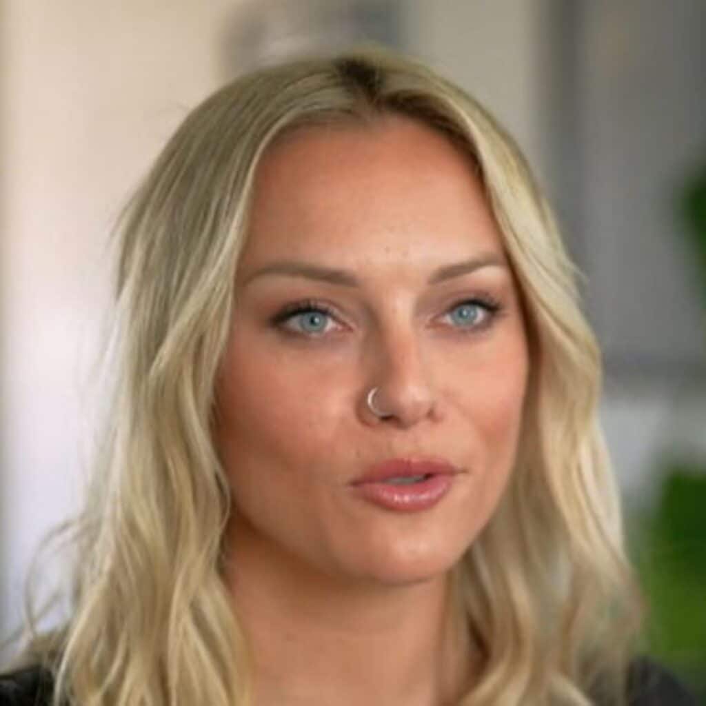 Mariés au premier regard : le renouveau de Laury qui met fin à dix ans de sa vie