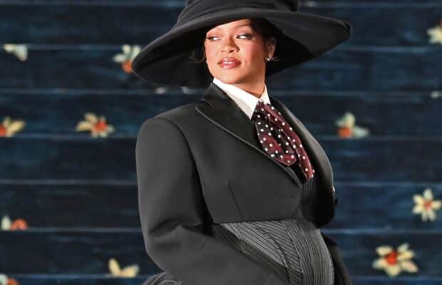 Rihanna : enceinte de son troisième enfant, la star joue avec ses fans