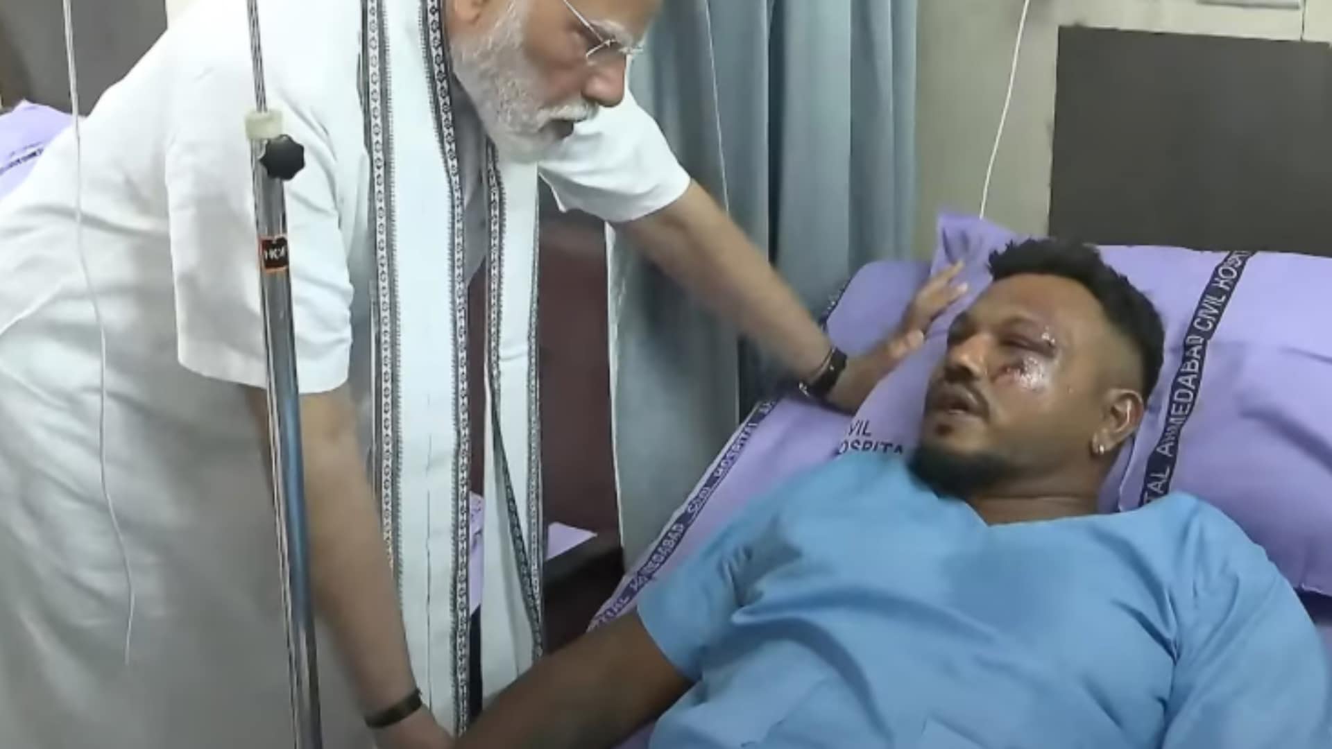 Air India : trois mois après le crash, le britannique qui a survécu est toujours en Inde