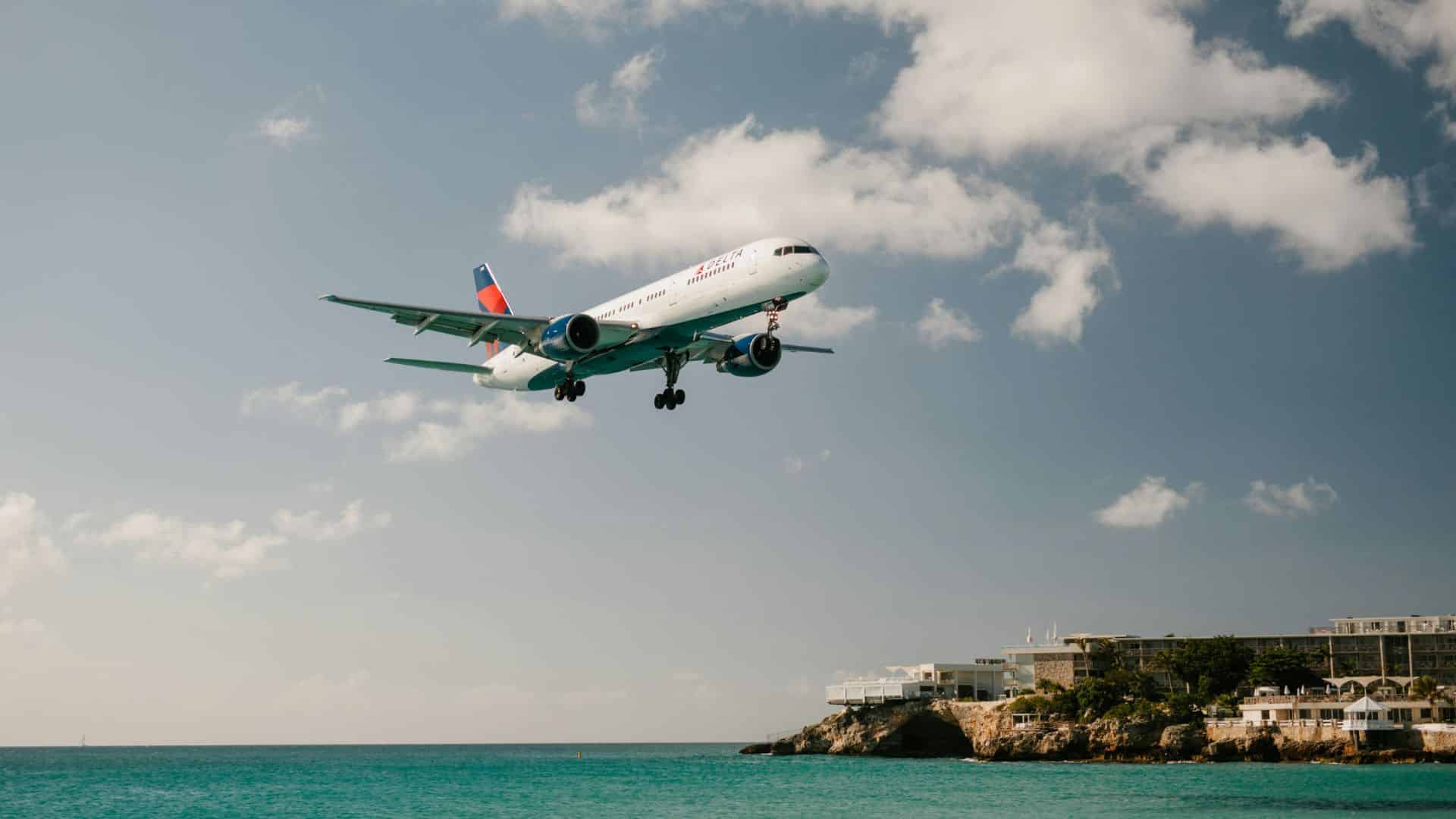 Deux américaines confondent Nice et Tunis : elles atterrissent en Tunisie