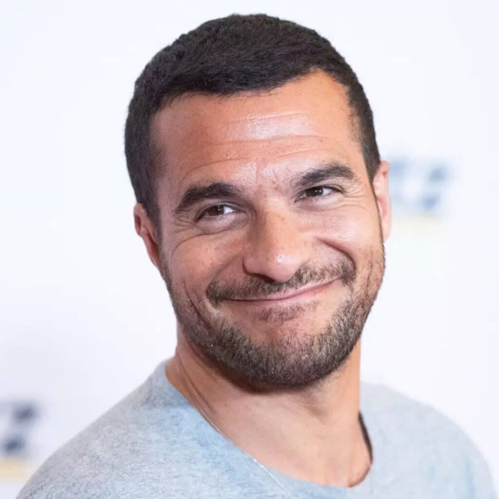 Amir : le chanteur est doté d’un handicap qui pourrait compromettre sa carrière