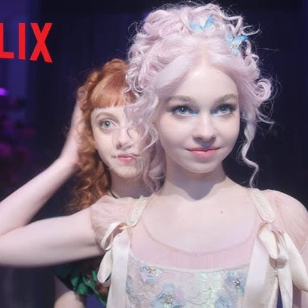 Mercredi saison 3 : Agnes et Enid en couple ? L’actrice Emma Myers s’en-mêle