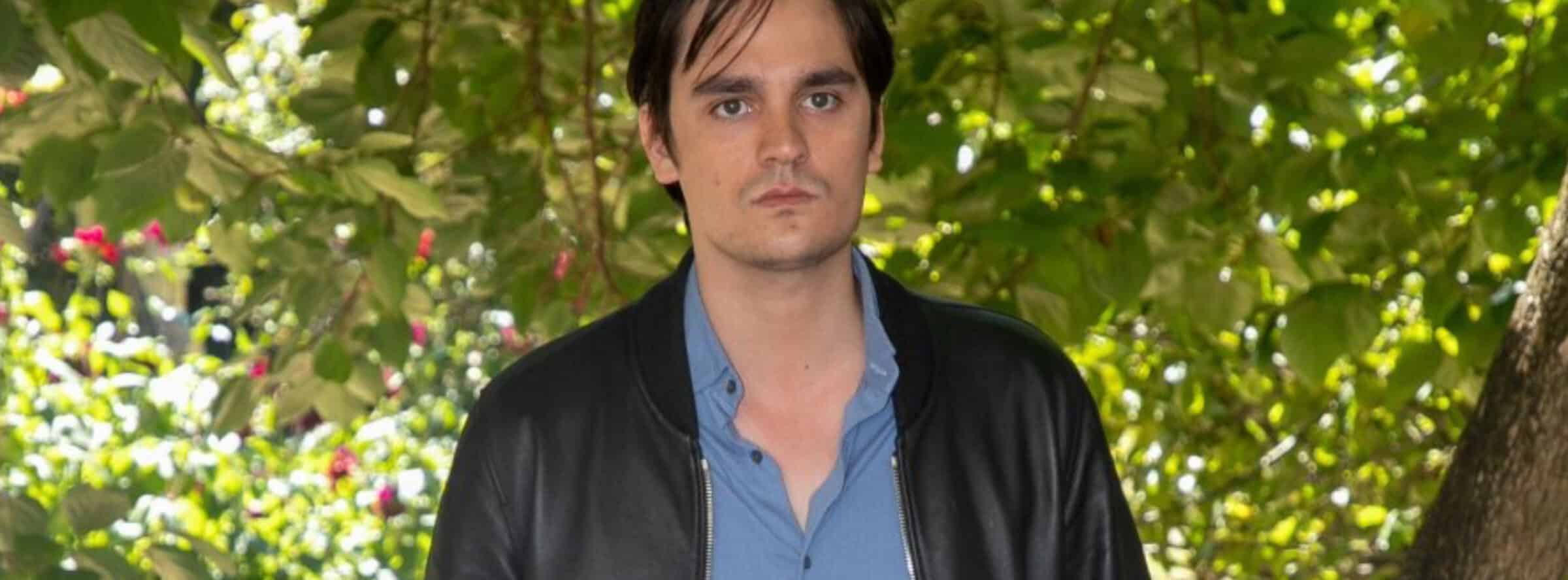 Alain-Fabien Delon : nouvelle identité pour lui, il décide de changer de nom
