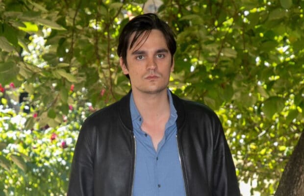 Alain-Fabien Delon : nouvelle identité pour lui, il décide de changer de nom