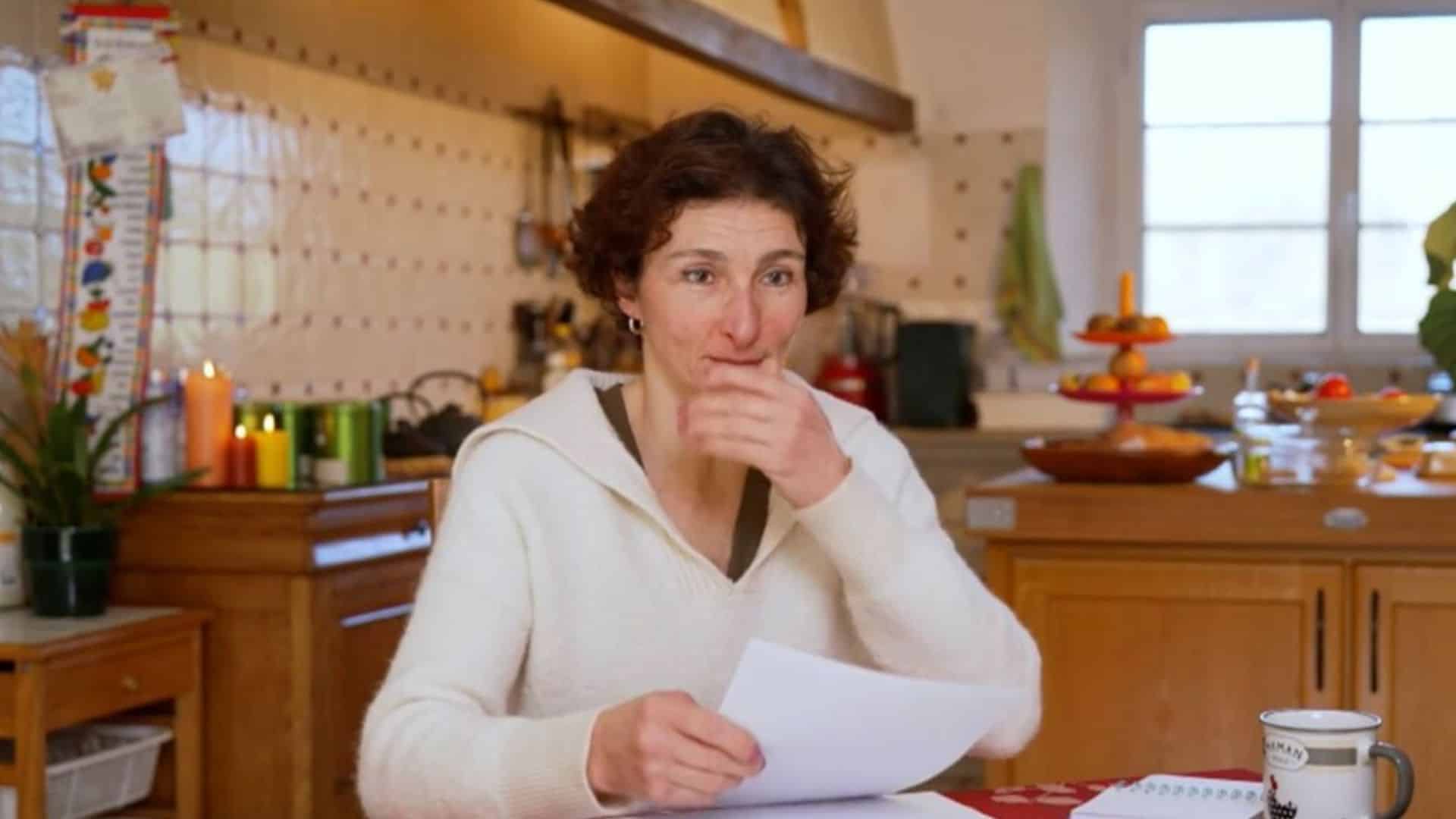 L'amour est dans le pré : Géraldine reçoit une photo d'un prétendant dans son plus simple appareil