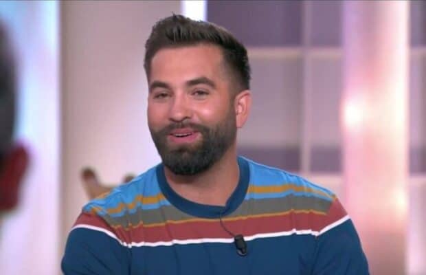 Kendji Girac : le chanteur confronté à l'illettrisme, il se confie comme rarement