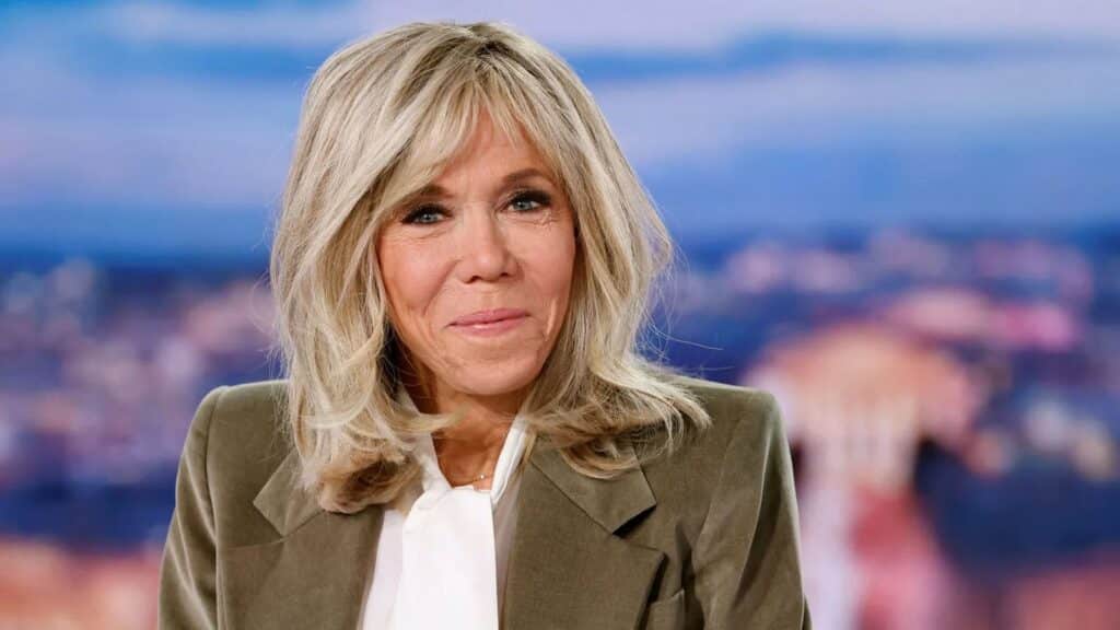 Brigitte Macron : elle se projette déjà vers l’après-Élysée et dévoile ses projets pour 2027