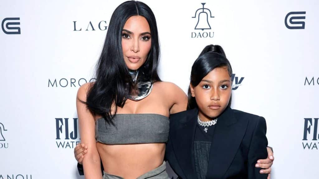 Kim Kardashian : le dernier look de sa fille North West à seulement 12 ans surprend