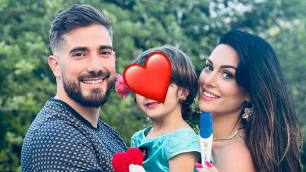 Emilie (Mariés au premier regard) enceinte et seule avec son compagnon Michael, une situation pesante